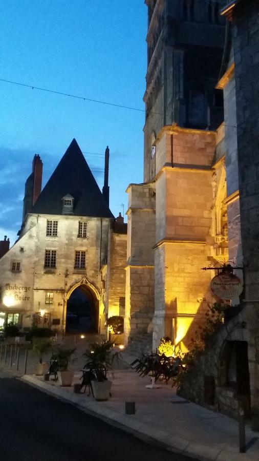 Gite De La Galerie Du Pont ラ・シャリテ エクステリア 写真
